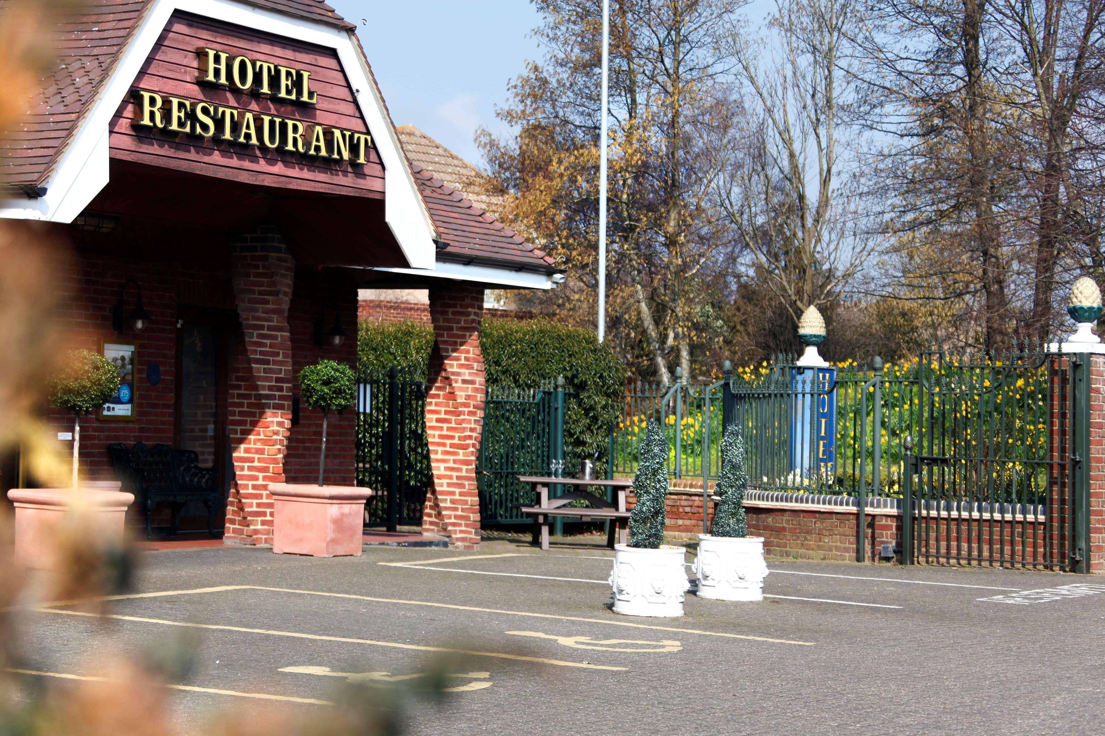 Western Manor Hotel