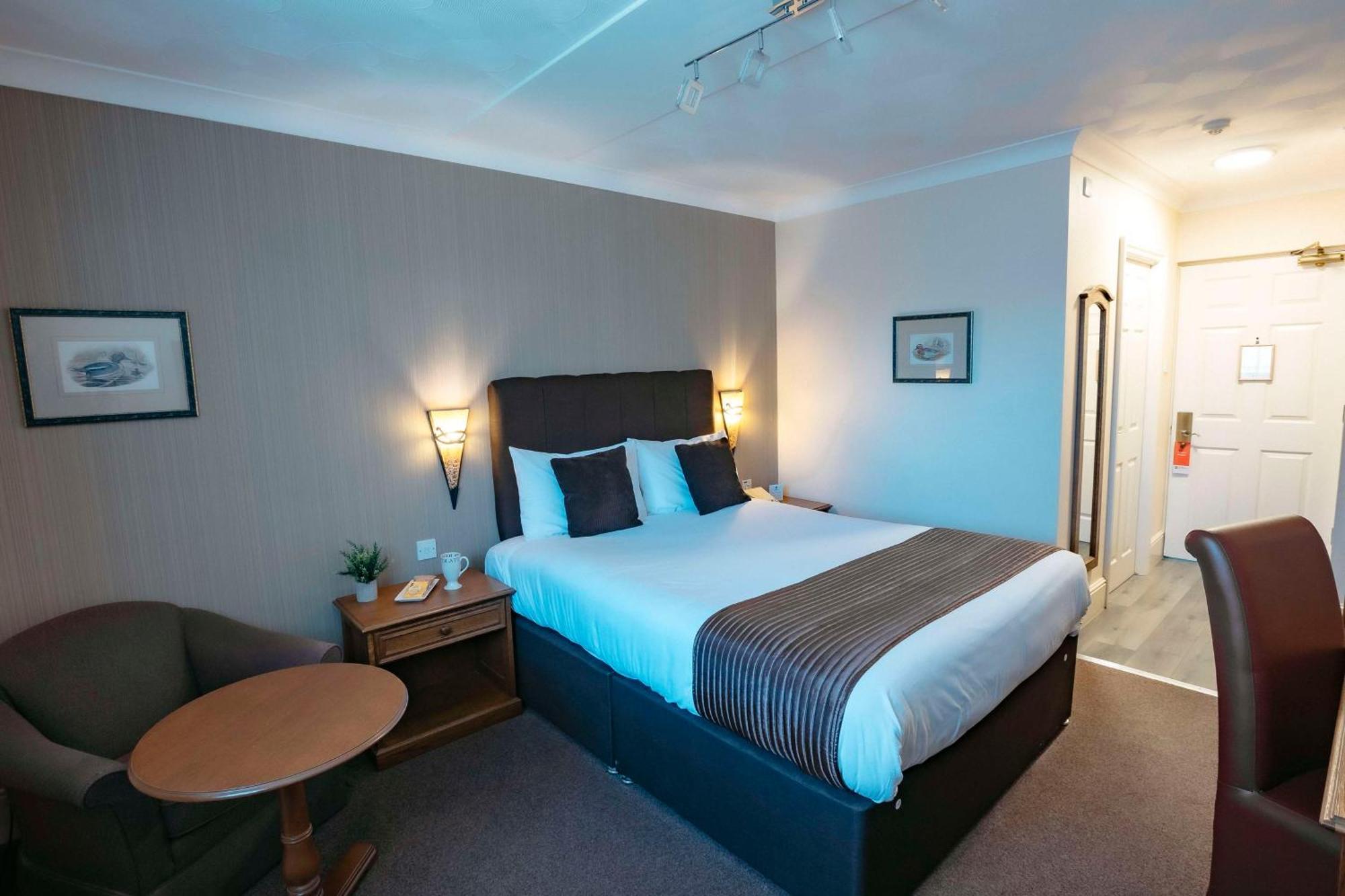 Western Manor 3*