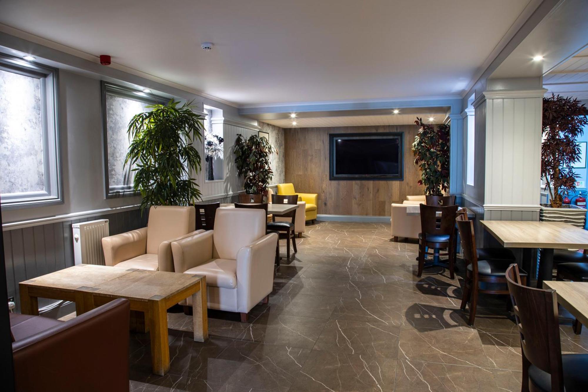 Western Manor Hotel